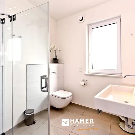 City Marina, Cm18-7 Apartment *